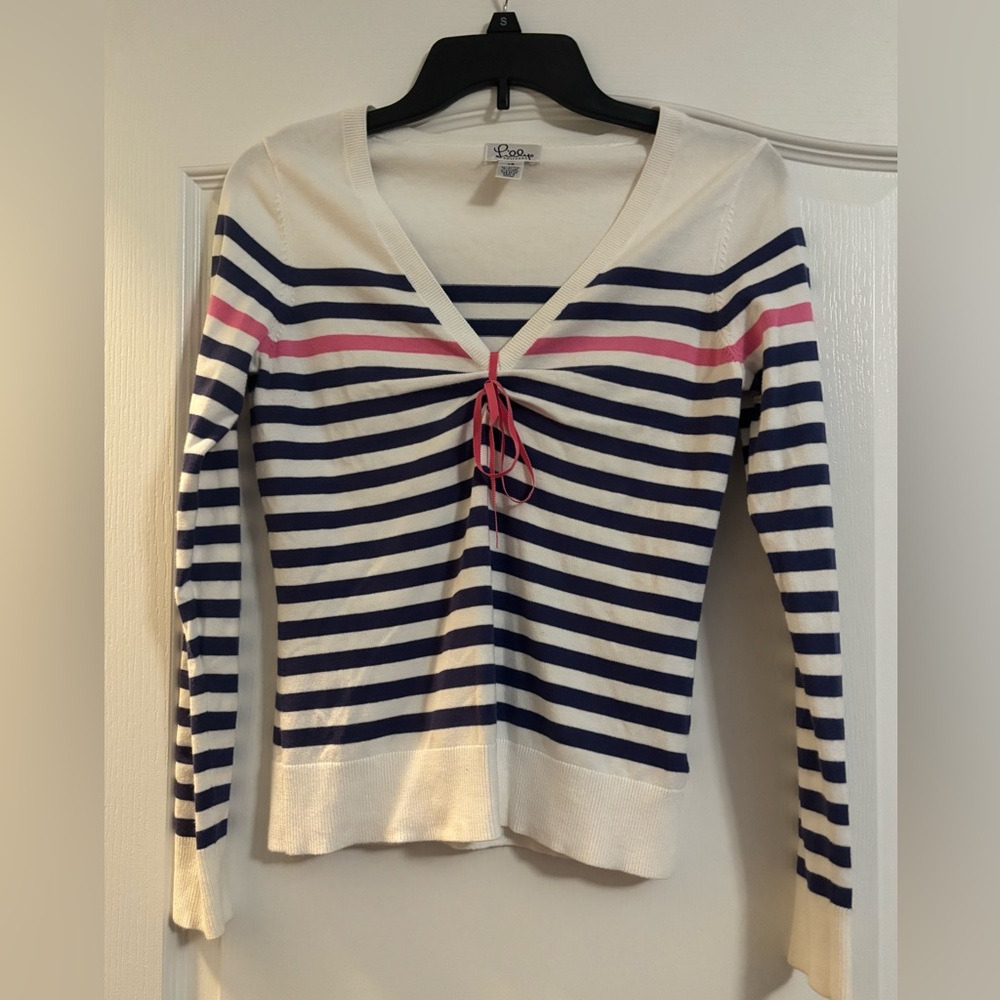 Lilly Pulitzer Striped Navy and Pink Sweater in size XS. Great condition